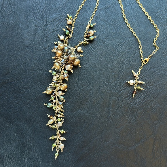 14K GF Necklace Cascading Freshwater Pearls & Faceted Crystals Multicolored - Picture 2 of 10